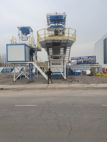 Promax Beton Santralleri, Uzbuild Fuarı’nda M100 TWN Modelini Sergiledi
