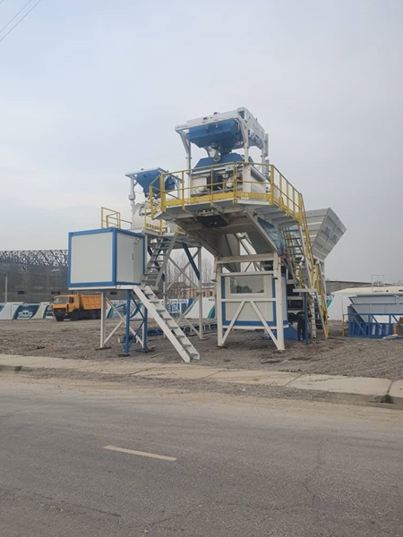 Promax Beton Santralleri, Uzbuild Fuarı’nda M100 TWN Modelini Sergiledi