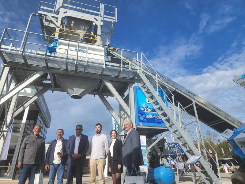 Promax представила C120 TWN и бетоносмесители с двойным валом на выставке Bauma 2022.